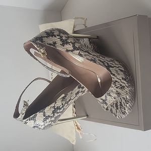 BCBGMAXAZRIA Peep Toe Heels Size 8